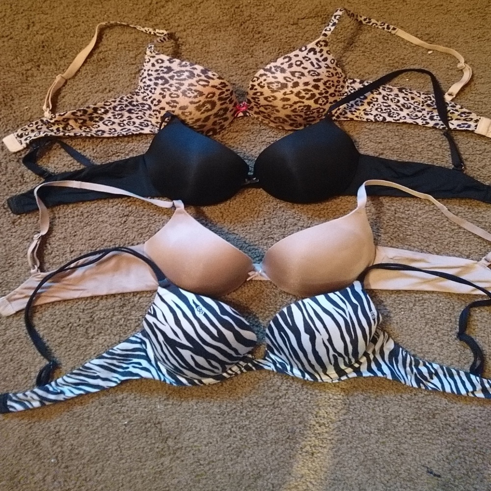 34A Bras